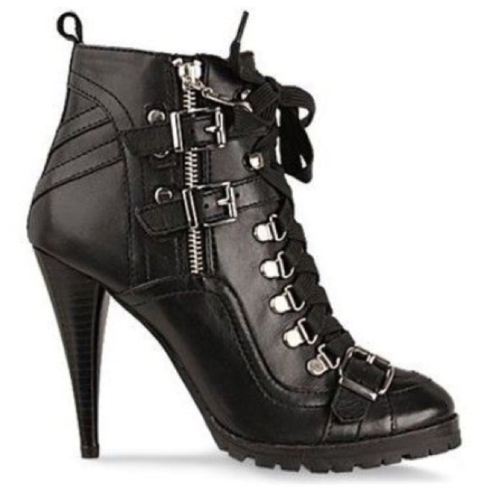 Pour La Victoire Kesha Bootie
